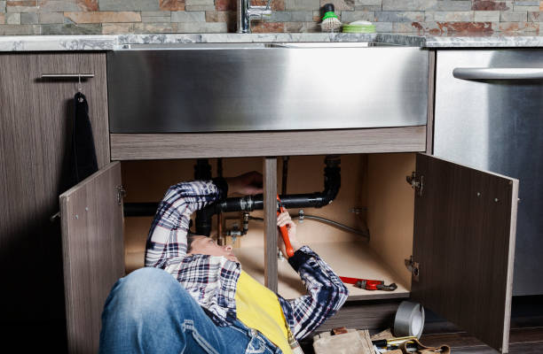 Best Emergency Plumber  in Louisa, KY